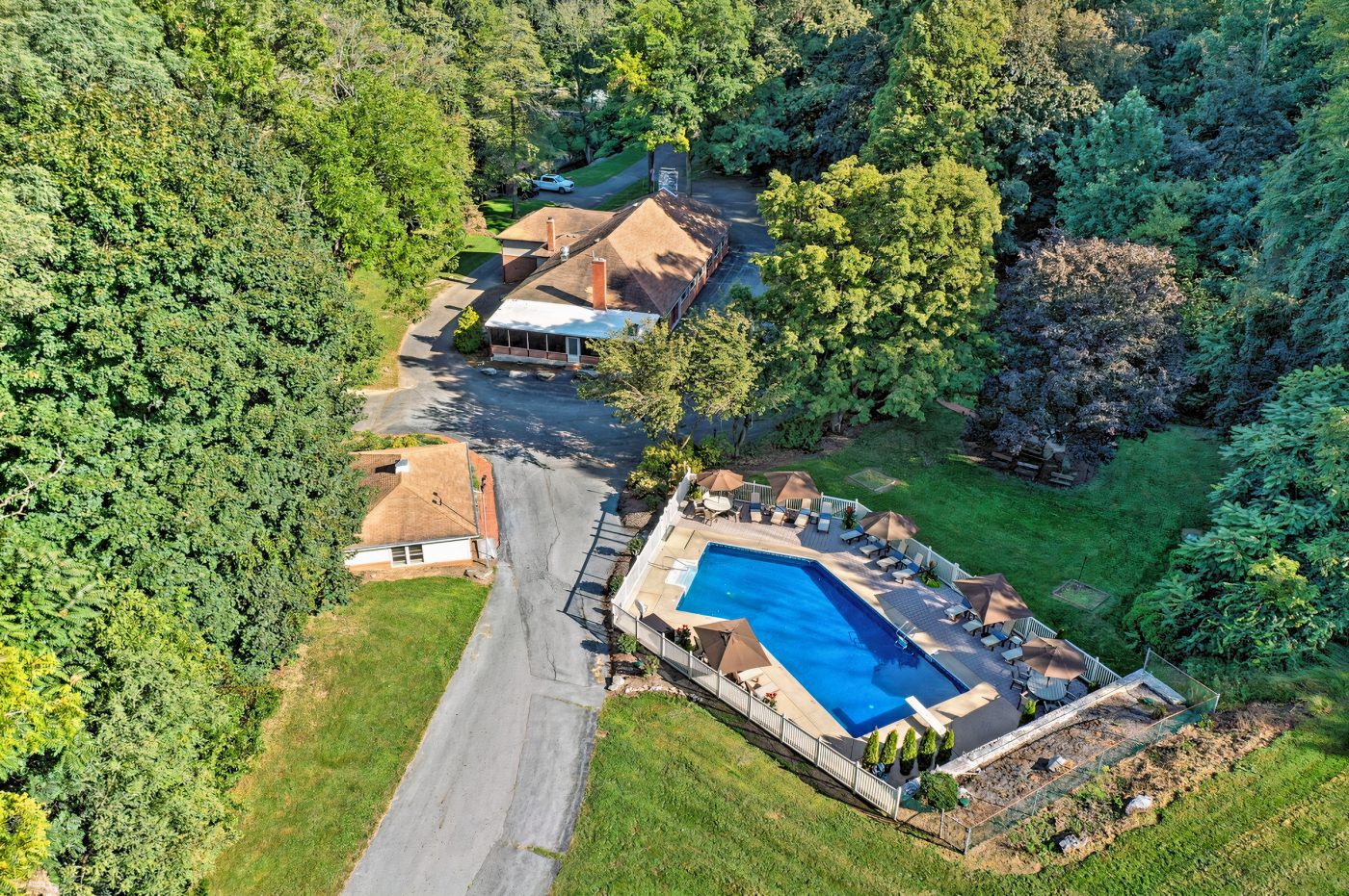 22._auto_x2_colored_toned_light_ai-scaled