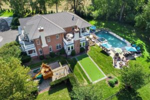 Long Lane Estate Main